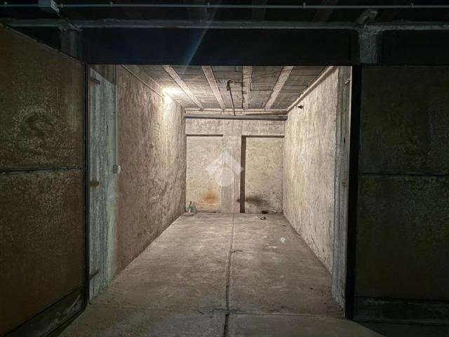 Box in vendita a Santo Spirito, Pavia