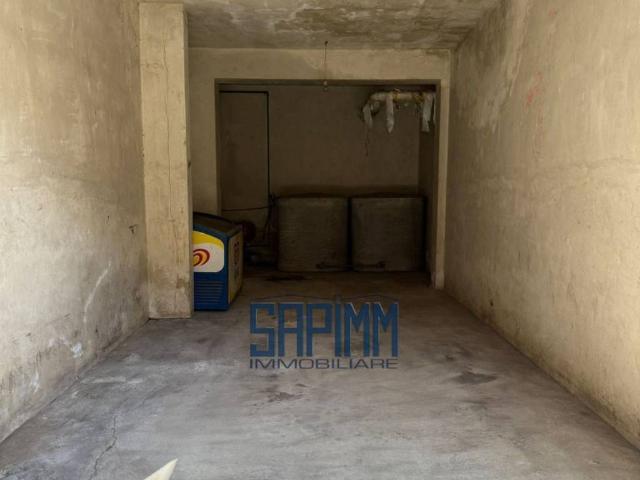 Box in vendita a Pedara, Sicilia