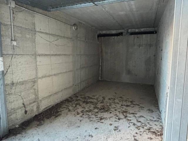 Box in vendita a Pedrengo, Lombardia