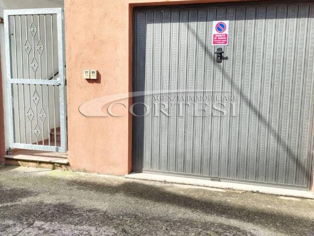 Box in vendita a San Sisto, Cenerente