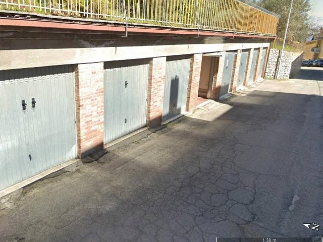 Box in vendita a Sant'Erminio, Cenerente