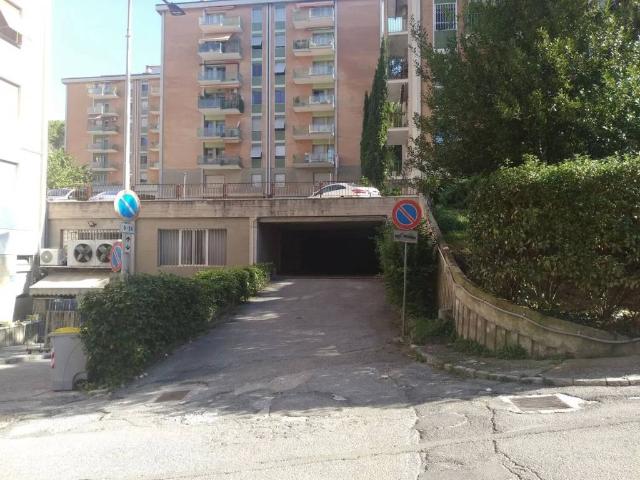 Box in vendita a Cenerente, Umbria