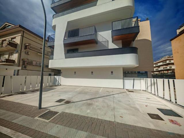 Box in vendita a Pescara, Abruzzo