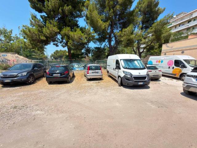 Box in vendita a Pescara, Abruzzo