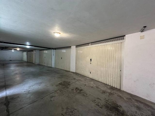 Box in vendita a Pescara, Abruzzo