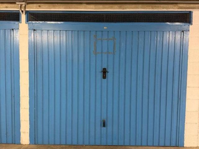 Box in vendita a Pescara, Abruzzo