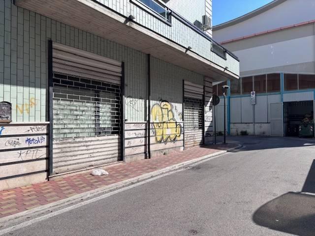 Box in vendita a Pescara, Abruzzo