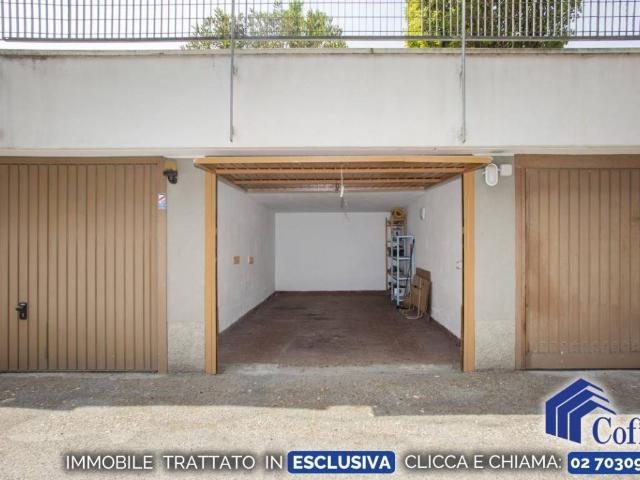 Box in vendita a San Bovio, Peschiera Borromeo