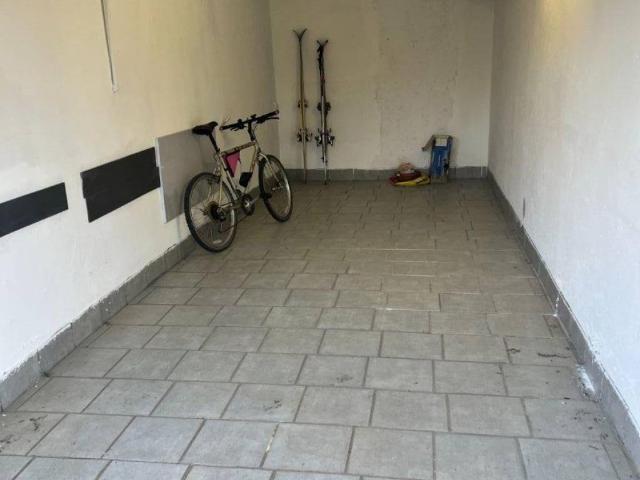 Box in vendita a Pessano Con Bornago, Lombardia