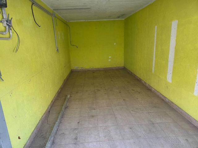 Box in vendita a Pessano Con Bornago, Lombardia