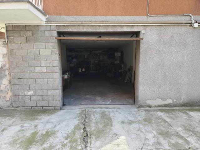 Box in vendita a Baia del Re, Piacenza