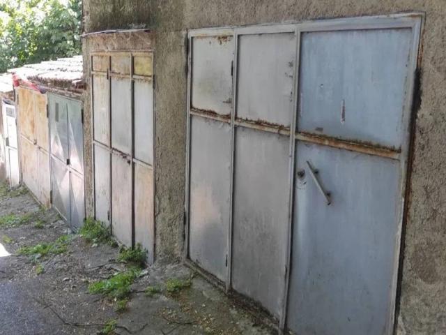Box in vendita a Piancastagnaio, Toscana