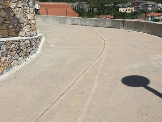 Box in vendita a Pietra Ligure, Liguria