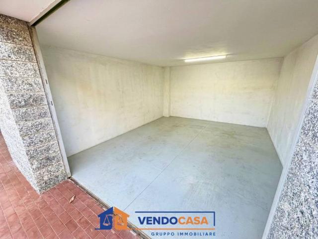 Box in vendita a Pietra Ligure, Liguria