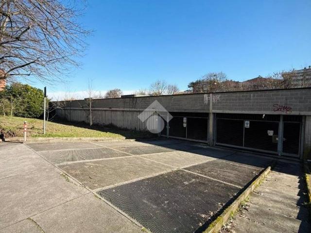 Box in vendita a Pieve Emanuele, Lombardia