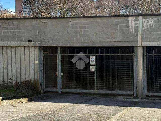 Box in vendita a Pieve Emanuele, Lombardia