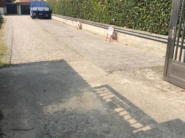 Box in vendita a Pieve Emanuele, Lombardia