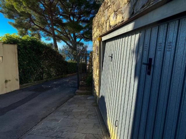Box in vendita a Pieve Ligure, Liguria