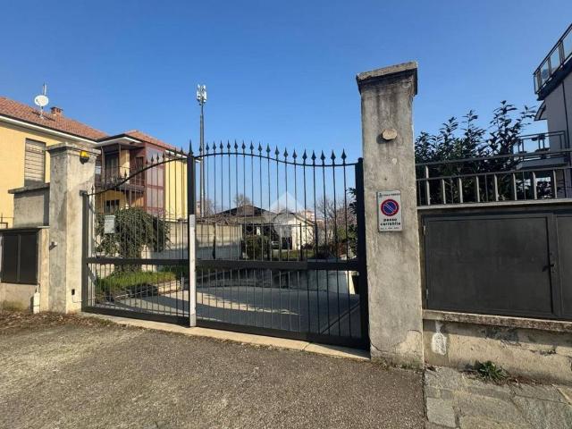 Box in vendita a San Luigi, Piemonte
