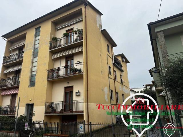Box in vendita a Casermette, Pistoia