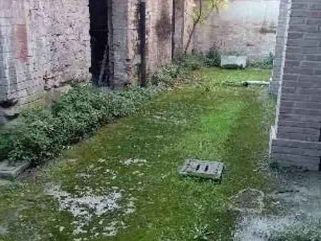 Box in vendita a Lecchi, Toscana