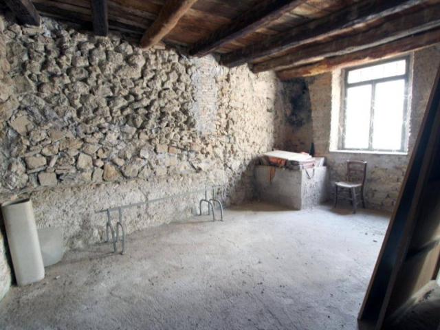 Appartamento in vendita a Poggio Catino, Lazio