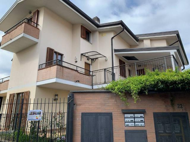 Box in vendita a Pogliano Milanese, Lombardia