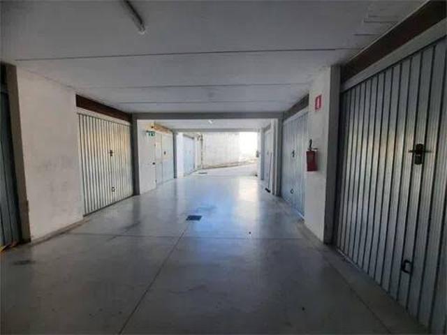 Box in vendita a Marche, Macerata
