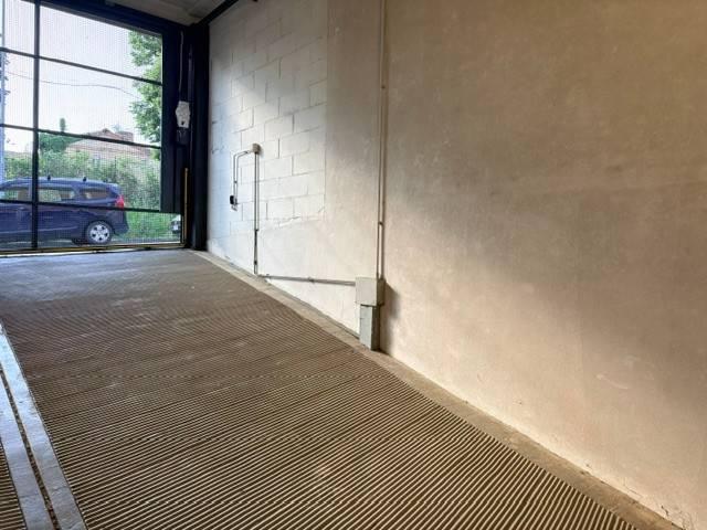 Box in vendita a Unione di Comuni Valdarno e Valdisieve, Pontassieve