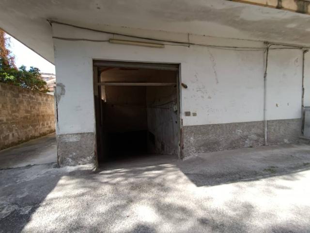 Box in vendita a Pontecagnano