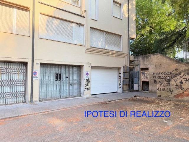 Box in vendita a Oltrera, Pontedera