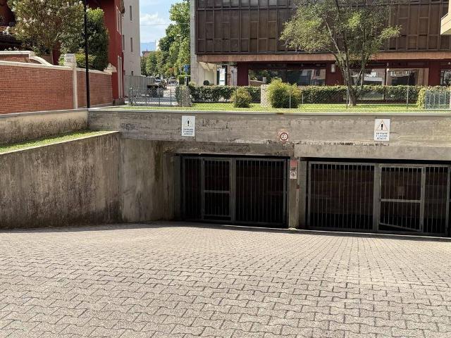 Box in vendita a Pordenone, Friuli-Venezia Giulia