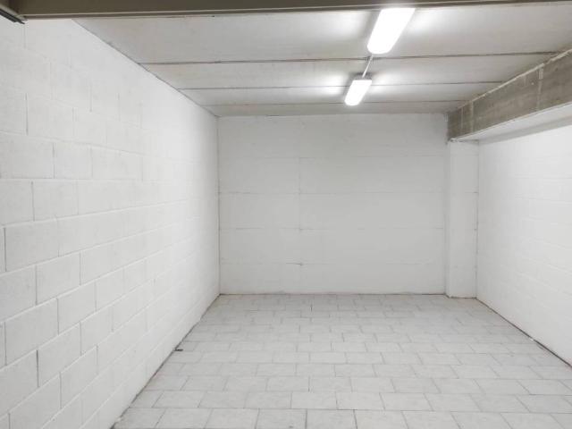 Box in vendita a Marche, Macerata