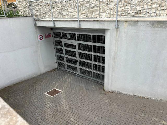 Box in vendita a Marche, Macerata