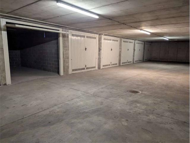 Box in vendita a Pozzo D'adda, Lombardia