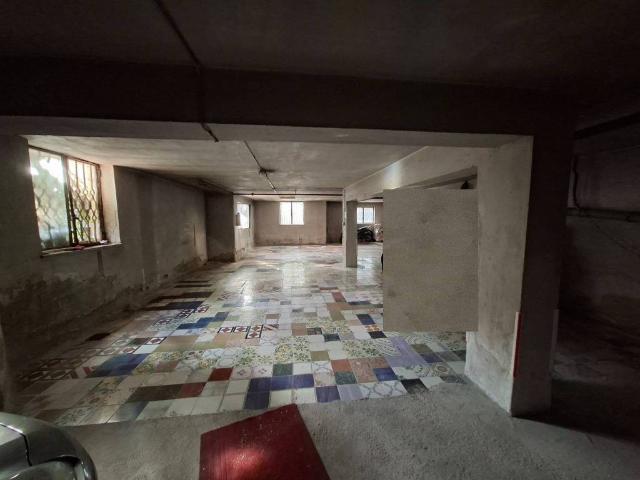 Box in vendita a Rione Ortodonico, Pozzuoli