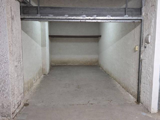 Box in vendita a Lucrino, Pozzuoli