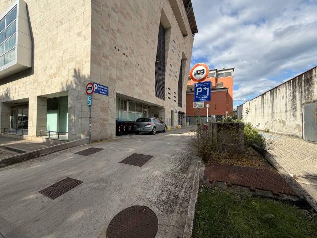 Box in vendita a Prato