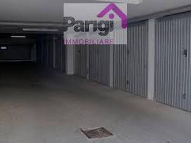Box in vendita a Soccorso, Prato