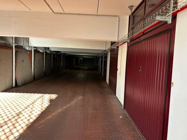 Box in vendita a Soccorso, Prato