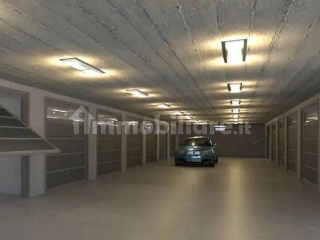 Box in vendita a Prato, il Cantiere