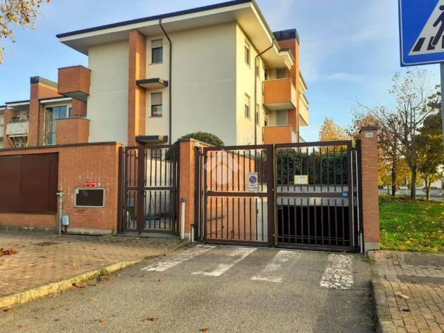 Box in vendita a Serbelloni, Pregnana Milanese