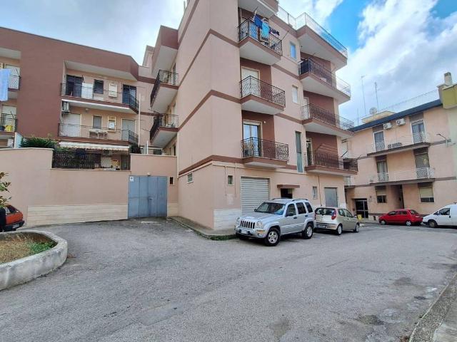 Box in vendita a Putignano, Bari