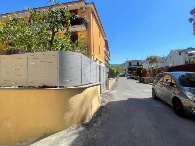 Box in vendita a Le Case, Quarto