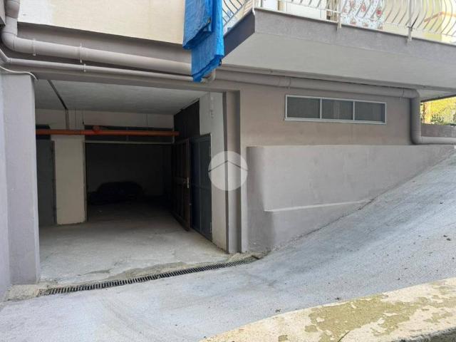 Box in vendita a Quarto, Campania