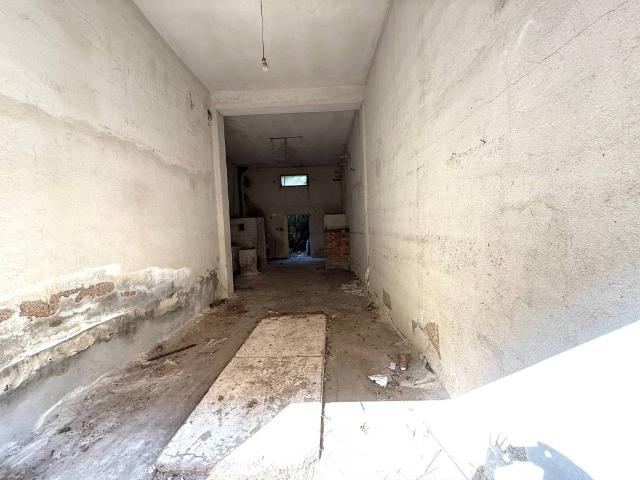 Box in vendita a Quartiere dei Musicisti, Quartu Sant'elena