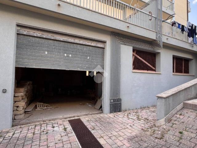 Box in vendita a Ragusa, Sicilia