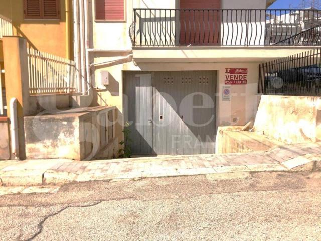 Box in vendita a Ragusa, Sicilia