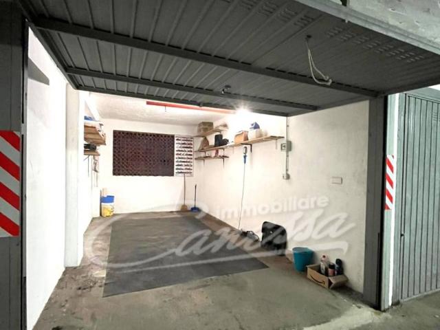 Box in vendita a Cappelletta, Rapallo