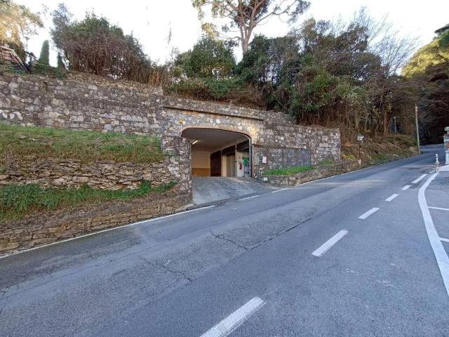 Box in vendita a Costaguta, Rapallo